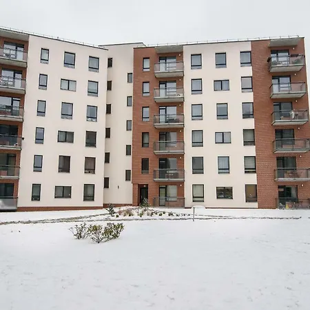 Near Panorama Shopping Mall Apartmán